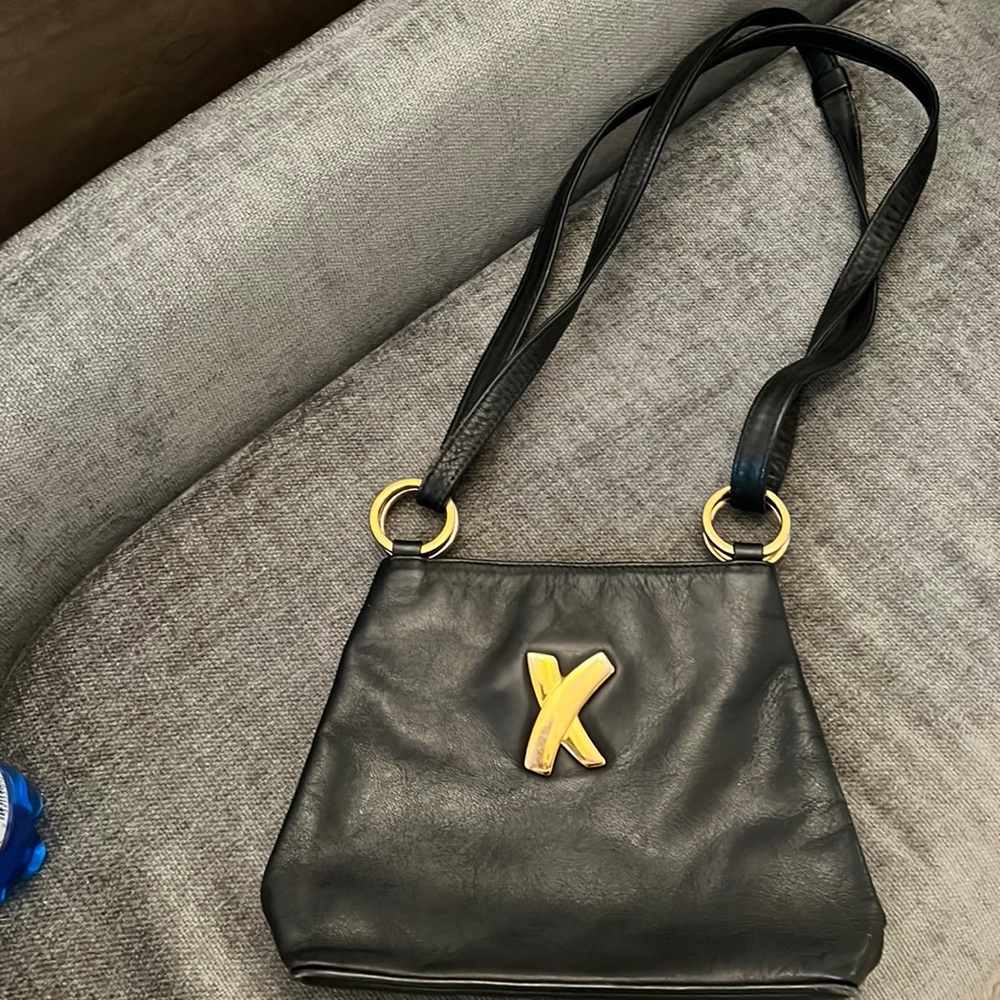 Shoulder and crossbody purse